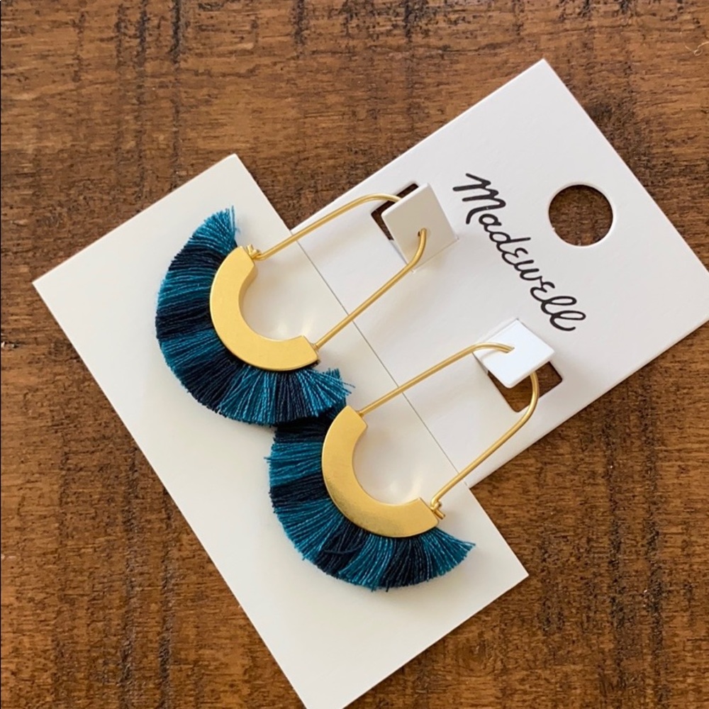 Madewell Arc Wire Fringe Earrings - Picture 4 of 5